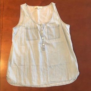 Light denim sleeveless shirt